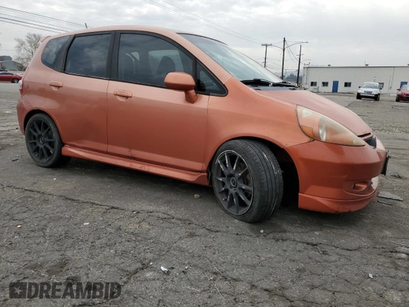 2007 Honda Fit Sport with VIN JHMGD37677S068338, listed as a Copart auction lot 48020315 with 233,297 mi miles and Salvage Title. Bid and sale history available at carsss.com. Image 4.