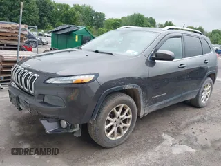 2016 Jeep Cherokee Latitude with VIN 1C4PJMCS3GW368342, listed as a IAAI auction lot 42693091 with 139,302 mi miles and . Bid and sale history available at DreamBid. Image 18.