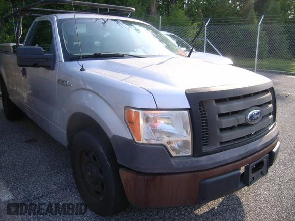 2014 Ford F-150 XL с VIN 1FTMF1CM7EKD55571, выставлен на аукционе IAAI как лот 42524157 с пробегом 154 244 миль миль и . История ставок и продаж доступна на DreamBid. Изображение 19.