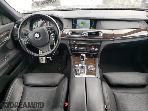 2011 BMW 7 Series 750Li xDrive с VIN WBAKC8C54BC432983, выставлен на аукционе Copart как лот 56896975 с пробегом 101 822 миль миль и Чистый • Clean title. История ставок и продаж доступна на DreamBid. Изображение 9.