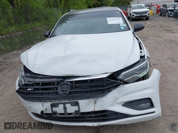 2021 Volkswagen Jetta S z VIN 3VWC57BU6MM020180, wystawiony jako IAAI lot #42263574 z przebiegiem 68 384 mil mil oraz . Historia ofert i sprzedaży dostępna na DreamBid. Obrazek 6.