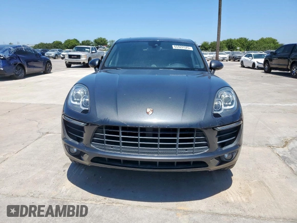 2018 Porsche Macan with VIN WP1AA2A50JLB22704, listed as a Copart auction lot 65922525 with 37,370 mi miles and Salvage title. Bid and sale history available at DreamBid. Image 5.