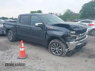 2020 Chevrolet Silverado 1500 LT z VIN 1GCUYDED5LZ226497, wystawiony jako IAAI lot #42448578 z przebiegiem 114 057 mil mil oraz . Historia ofert i sprzedaży dostępna na DreamBid. Obrazek 1.