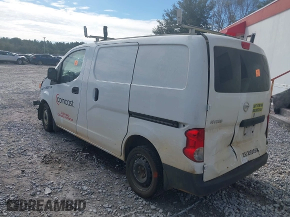 2019 Nissan NV200 Compact Cargo S with VIN 3N6CM0KN5KK697961, listed as a IAAI auction lot 38102516 with 132,689 mi miles. Bid and sale history available at carsss.com. Image 3.