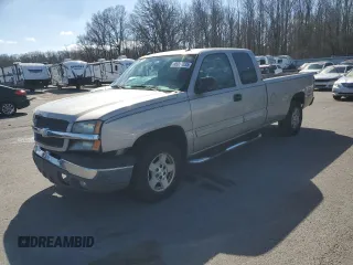 2004 Chevrolet Silverado 1500 Z71 with VIN 1GCEK19T94E356779, listed as a Copart auction lot 45317035 with 200,507 mi miles and Salvage Title. Bid and sale history available at DreamBid. Image 1.