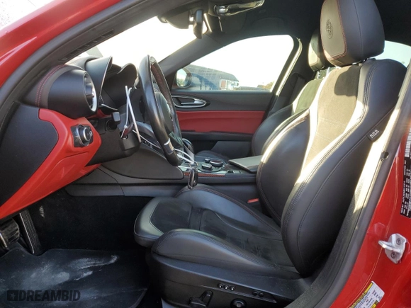 2017 Alfa Romeo Giulia Quadrifoglio with VIN ZARFAEAVXH7550930, listed as a Copart auction lot 76605394 with 26,833 mi miles and Salvage Title. Bid and sale history available at carsss.com. Image 7.