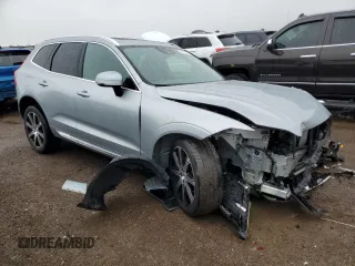2018 Volvo XC60 Inscription z VIN YV4A22RL0J1015422, wystawiony jako Copart lot #55111925 z przebiegiem 32 254 mil mil oraz Szkoda całkowita • Salvage title. Historia ofert i sprzedaży dostępna na DreamBid. Obrazek 4.