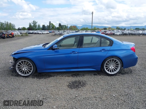 2013 BMW 3 Series 335i xDrive с VIN WBA3B9C58DF587907, выставлен на аукционе IAAI как лот 42047184 с пробегом 114 690 миль миль и . История ставок и продаж доступна на DreamBid. Изображение 15.