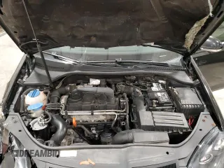 2006 Volkswagen Jetta 1.9L TDI z VIN 3VWST71KX6M711152, wystawiony jako Copart lot #57435505 z przebiegiem 209 511 mil mil oraz Nie do naprawy • Non repairable. Historia ofert i sprzedaży dostępna na DreamBid. Obrazek 11.