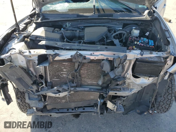 2016 Toyota Tacoma SR z VIN 5TFRX5GN2GX052555, wystawiony jako Copart lot #55353025 z przebiegiem 134 974 mil mil oraz Szkoda całkowita • Salvage title. Historia ofert i sprzedaży dostępna na DreamBid. Obrazek 11.