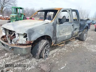 2006 Ford F-250 XL with VIN 1FTSW21526EC59971, listed as a IAAI auction lot 41780450 with Not provided miles and . Bid and sale history available at DreamBid. Image 2.