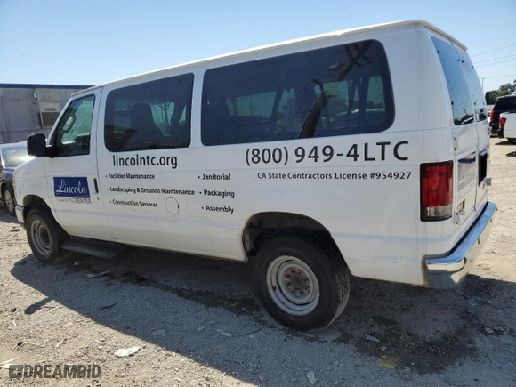 2014 Ford Econoline Wagon XL with VIN 1FBNE3BL9EDA36385, listed as a Copart auction lot 70272914 with 281,855 mi miles and Clean Title. Bid and sale history available at carsss.com. Image 2.