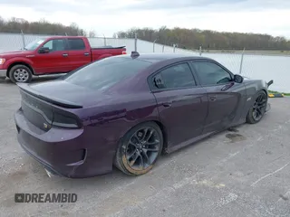 2020 Dodge Charger Scat Pack Widebody z VIN 2C3CDXGJ2LH234766, wystawiony jako IAAI lot #42005227 z przebiegiem 32 550 mil mil oraz . Historia ofert i sprzedaży dostępna na DreamBid. Obrazek 4.