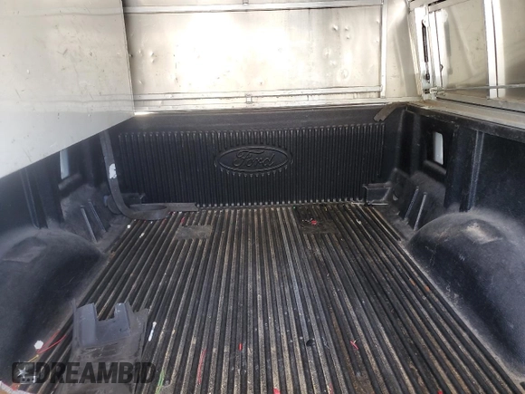 2018 Ford F-150 XL with VIN 1FTMF1CB6JFE60054, listed as a Copart auction lot 48742895 with 176,346 mi miles and Non Repairable. Bid and sale history available at carsss.com. Image 6.