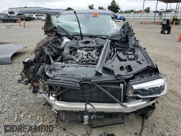 2019 BMW 5 Series M550i xDrive with VIN WBAJB9C53KB464298, listed as a Copart auction lot 59892105 with Not provided miles and Salvage title. Bid and sale history available at DreamBid. Image 5.