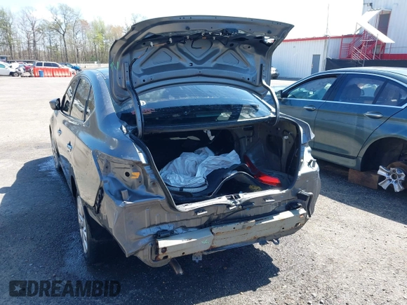 2017 Nissan Sentra S with VIN 3N1AB7AP7HY248494, listed as a IAAI auction lot 40311680 with 70,909 mi miles and . Bid and sale history available at DreamBid. Image 6.