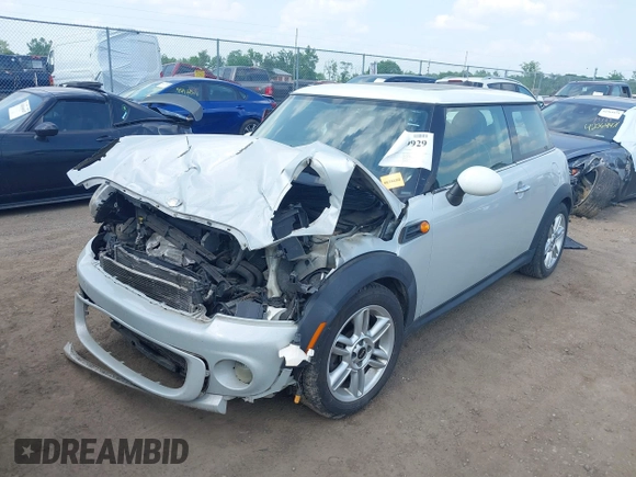 2011 MINI Hardtop with VIN WMWSU3C5XBT092450, listed as a IAAI auction lot 42409929 with 168,528 mi miles and . Bid and sale history available at DreamBid. Image 17.