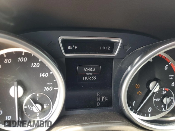 2014 Mercedes-Benz M 350 with VIN 4JGDA2EB6EA322417, listed as a Copart auction lot 55182635 with 197,655 mi miles and Clean Title. Bid and sale history available at DreamBid. Image 9.