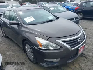 2015 Nissan Altima 2.5 SL with VIN 1N4AL3AP3FN874580, listed as a IAAI auction lot 41858079 with 183,965 mi miles. Bid and sale history available at carsss.com. Image 1.