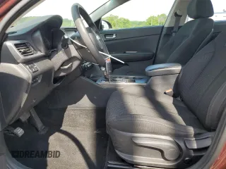 2020 Kia Optima LX z VIN 5XXGT4L37LG398250, wystawiony jako Copart lot #58971285 z przebiegiem 58 234 mil mil oraz Szkoda całkowita • Salvage title. Historia ofert i sprzedaży dostępna na DreamBid. Obrazek 7.