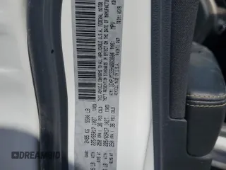 2017 Jeep Cherokee 75th Anniversary Edition z VIN 1C4PJMCS9HW663804, wystawiony jako Copart lot #70679704 z przebiegiem 107 641 mil mil oraz Szkoda całkowita • Salvage title. Historia ofert i sprzedaży dostępna na DreamBid. Obrazek 13.