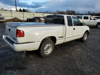 1999 GMC Sonoma SLS with VIN 1GTCS194XX8535397, listed as a Copart auction lot 45592295 with 126,021 mi miles and Salvage Title. Bid and sale history available at DreamBid. Image 3.
