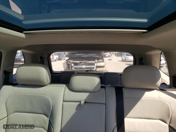 2018 Volkswagen Tiguan SEL Premium with VIN 3VV5B7AX5JM026002, listed as a Copart auction lot 46036485 with 99,492 mi miles and Salvage Title. Bid and sale history available at carsss.com. Image 10.