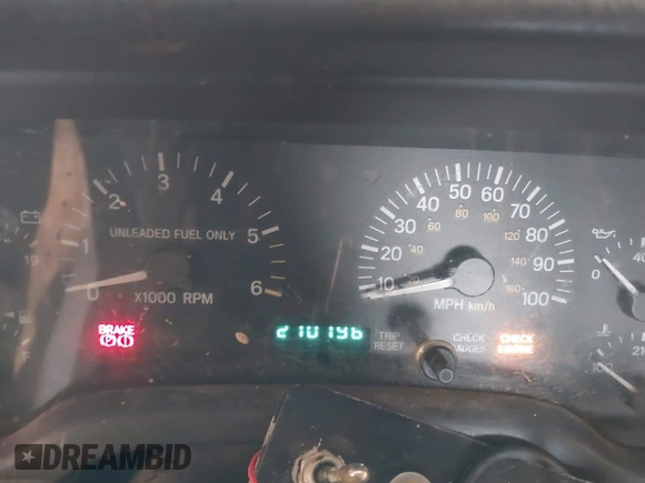 1997 Jeep Cherokee SE with VIN 1J4FJ28S1VL528218, listed as a IAAI auction lot 41931137 with 210,196 mi miles. Bid and sale history available at carsss.com. Image 7.
