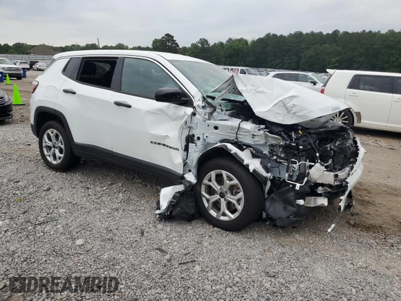 2025 Jeep Compass Sport with VIN 3C4NJDAN6ST505776, listed as a Copart auction lot 57025185 with 9,180 mi miles and Salvage title. Bid and sale history available at DreamBid. Image 4.