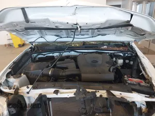2020 Toyota Tacoma SR5 with VIN 3TMAZ5CN5LM124703, listed as a IAAI auction lot 41017478 with 47,627 mi miles and . Bid and sale history available at DreamBid. Image 10.
