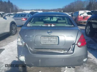 2007 Nissan Maxima 3.5 SE with VIN 1N4BA41E97C801662, listed as a IAAI auction lot 41631887 with 122,446 mi miles. Bid and sale history available at carsss.com. Image 16.