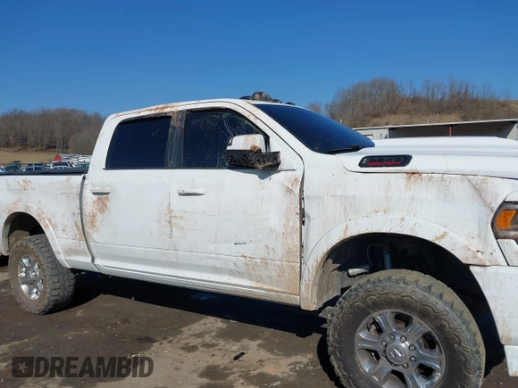 2019 Ram 2500 Laramie with VIN 3C6UR5FL0KG714111, listed as a IAAI auction lot 41630159 with 76,818 mi miles. Bid and sale history available at carsss.com. Image 13.
