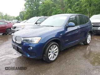 2015 BMW X3 xDrive28i z VIN 5UXWX9C58F0D51654, wystawiony jako IAAI lot #42234425 z przebiegiem 105 171 mil mil oraz . Historia ofert i sprzedaży dostępna na DreamBid. Obrazek 2.