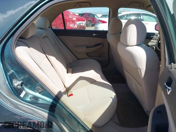 2003 Honda Accord LX z VIN JHMCM553X3C008092, wystawiony jako IAAI lot #42171596 z przebiegiem 238 785 mil mil oraz . Historia ofert i sprzedaży dostępna na DreamBid. Obrazek 8.