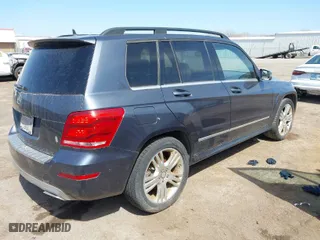 2015 Mercedes-Benz GLK-Class GLK 350 with VIN WDCGG5HB7FG426257, listed as a IAAI auction lot 41928199 with 240,000 mi miles. Bid and sale history available at carsss.com. Image 4.