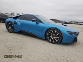 2015 BMW i8 z VIN WBY2Z2C52FV392054, wystawiony jako Copart lot #48444544 z przebiegiem 32 079 mil mil oraz Czysty tytuł • Clean title. Historia ofert i sprzedaży dostępna na DreamBid. Obrazek 4.