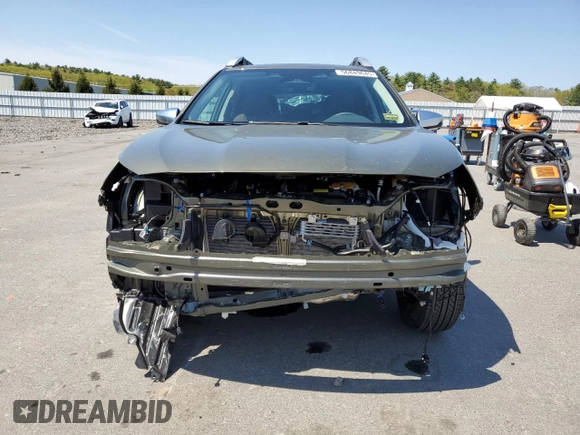 2025 Subaru Outback Touring with VIN 4S4BTAPC0S3236358, listed as a Copart auction lot 56849645 with 451 mi miles and Salvage title. Bid and sale history available at DreamBid. Image 5.