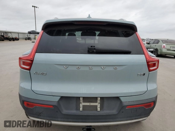 2019 Volvo XC40 Momentum z VIN YV4162XZ4K2009954, wystawiony jako Copart lot #50209365 z przebiegiem 60 140 mil mil oraz Szkoda całkowita • Salvage title. Historia ofert i sprzedaży dostępna na DreamBid. Obrazek 6.