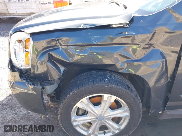 2017 GMC Terrain SLE with VIN 2GKALMEK3H6325083, listed as a IAAI auction lot 41546736 with 105,572 mi miles. Bid and sale history available at carsss.com. Image 6.