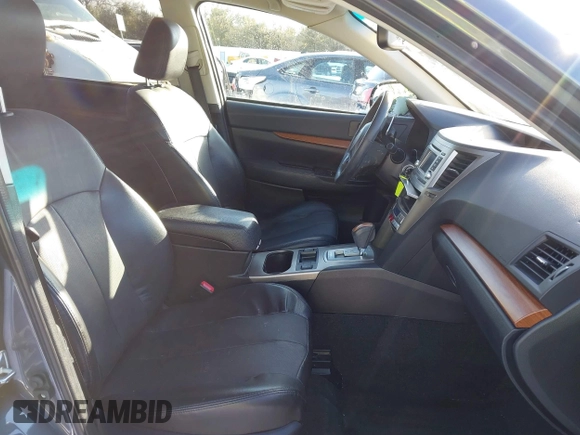 2014 Subaru Outback Limited with VIN 4S4BRDLC2E2225362, listed as a IAAI auction lot 41589075 with 121,591 mi miles and . Bid and sale history available at DreamBid. Image 5.