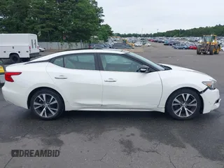 2016 Nissan Maxima Platinum with VIN 1N4AA6AP9GC403960, listed as a IAAI auction lot 42781654 with 19,699 mi miles and . Bid and sale history available at DreamBid. Image 13.