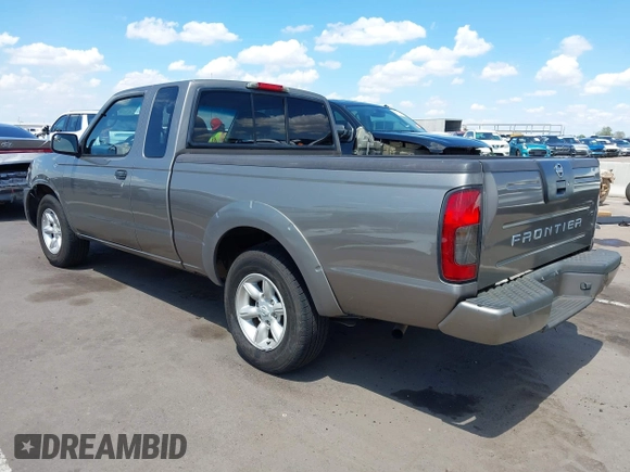 2004 Nissan Frontier XE z VIN 1N6DD26T04C479864, wystawiony jako IAAI lot #42369468 z przebiegiem 133 882 mil mil oraz . Historia ofert i sprzedaży dostępna na DreamBid. Obrazek 3.