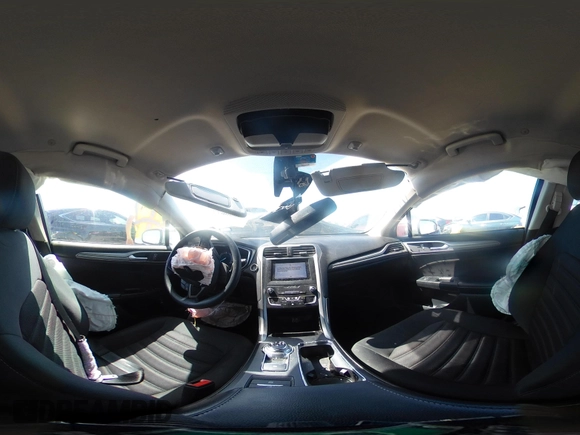 2019 Ford Fusion SE with VIN 3FA6P0LU1KR222141, listed as a IAAI auction lot 42000677 with 122,898 mi miles and . Bid and sale history available at carsss.com. Image 18.