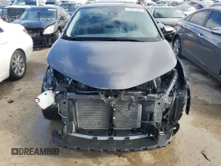 2021 Toyota C-HR LE z VIN JTNKHMBX0M1115552, wystawiony jako Copart lot #37291024 z przebiegiem 50 677 mil mil oraz Szkoda całkowita • Salvage title. Historia ofert i sprzedaży dostępna na DreamBid. Obrazek 5.