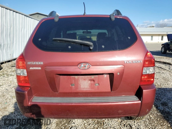 2007 Hyundai Tucson GLS with VIN KM8JM12B57U496876, listed as a Copart auction lot 80195724 with 203,057 mi miles and Clean Title. Bid and sale history available at carsss.com. Image 6.