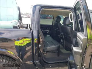 2017 Nissan Titan SV with VIN 1N6AA1E5XHN554086, listed as a IAAI auction lot 41463382 with 112,916 mi miles. Bid and sale history available at carsss.com. Image 8.