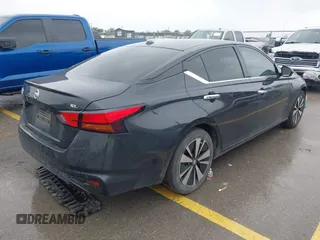 2019 Nissan Altima SL with VIN 1N4BL4EV5KC129242, listed as a IAAI auction lot 41946613 with 120,006 mi miles and . Bid and sale history available at DreamBid. Image 4.