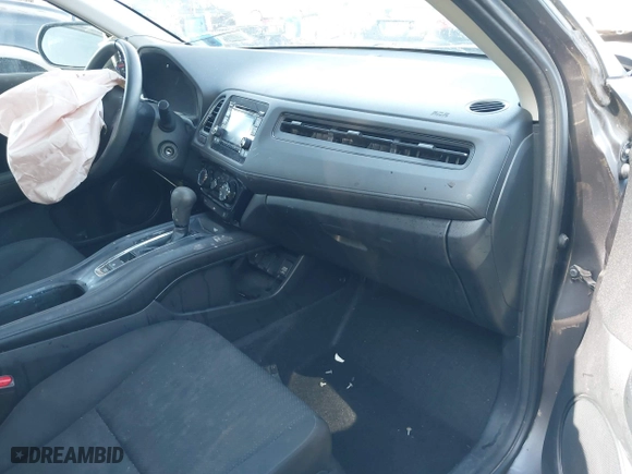2016 Honda HR-V LX with VIN 3CZRU6H3XGM708755, listed as a IAAI auction lot 42039742 with 92,300 mi miles. Bid and sale history available at carsss.com. Image 5.