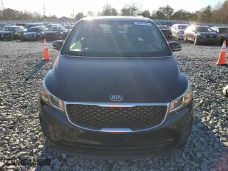 2017 Kia Sedona LX with VIN KNDMB5C18H6294026, listed as a Copart auction lot 46821995 with 81,589 mi miles and Salvage Title. Bid and sale history available at carsss.com. Image 5.