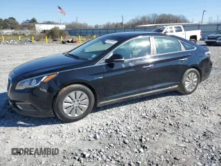 2016 Hyundai Sonata Hybrid SE with VIN KMHE24L18GA026132, listed as a Copart auction lot 46088805 with 166,557 mi miles and Salvage Title. Bid and sale history available at carsss.com. Image 1.